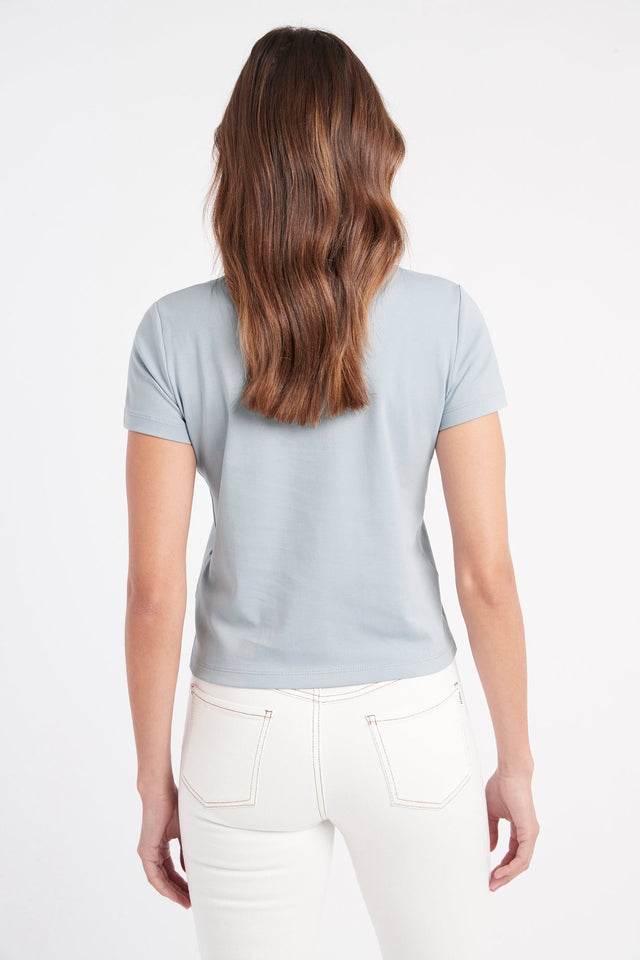 Essential Slim Tee