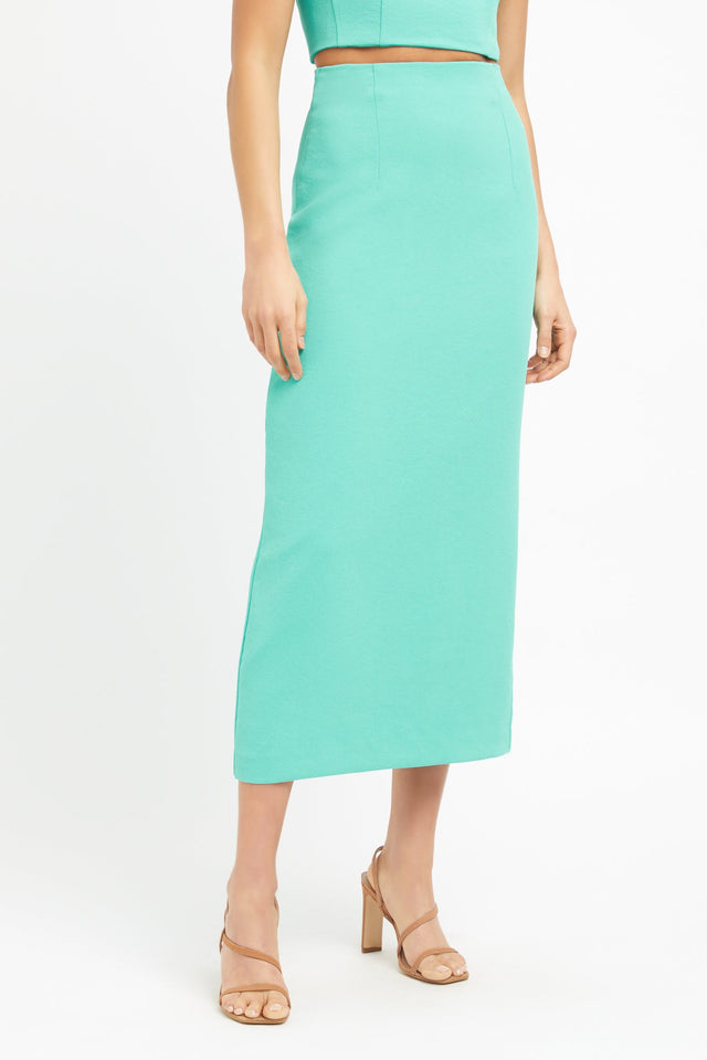 Oyster Column Skirt