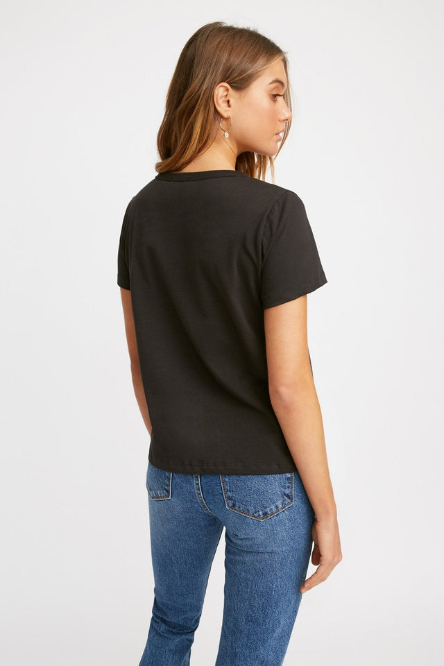 Light Essential Tee